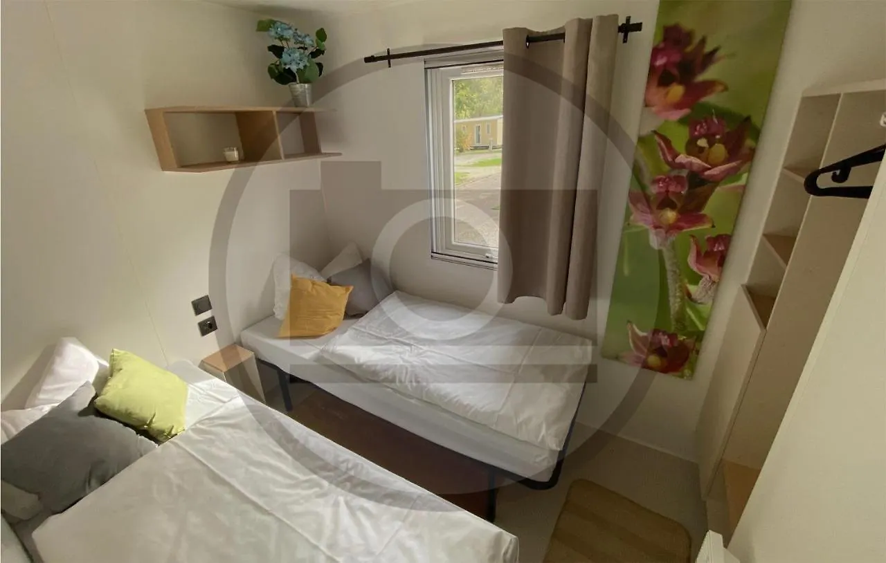 Holiday home Waldcamping Am Brombachsee Pleinfeld